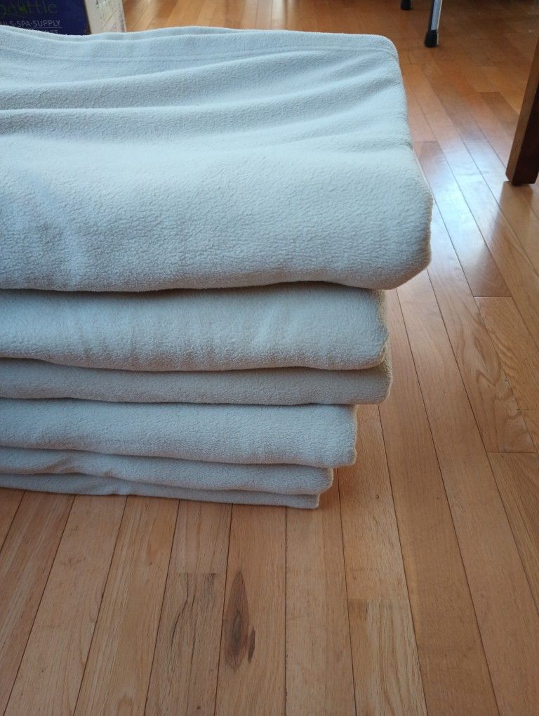 Six Large Cream Polar Fleece Blankets