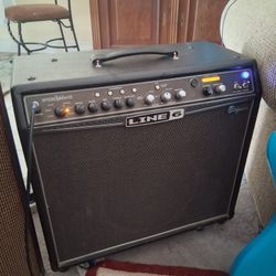 Line 6 Spider Valve Bogner 1x12 Tube Guitar Amp