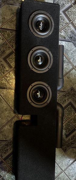 Subwoofer Enclosure For 2018-23 Tacoma