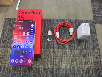 OnePlus 15, Sandstone, 512GB storage, 16GB RAM, unlocked. US version.