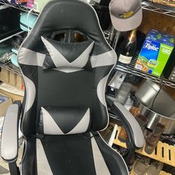Game chair