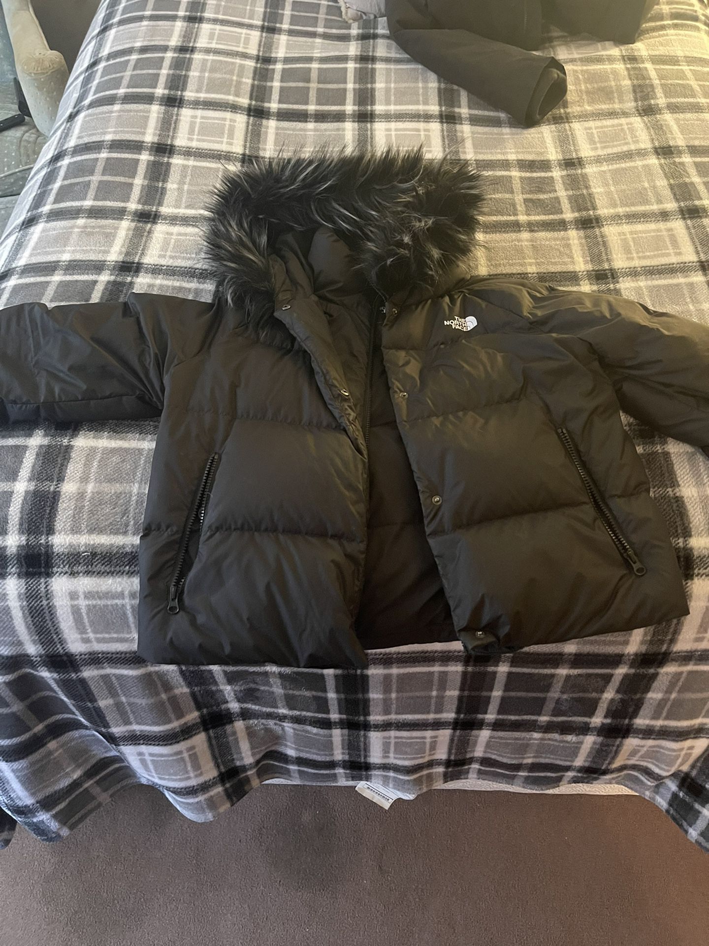 Womens 550 North Face Jacket
