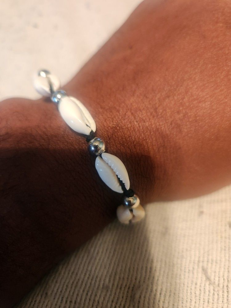 Cowrie Shell Bracelet