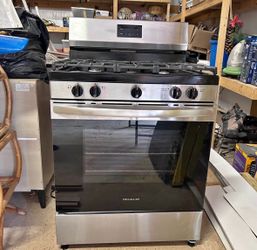 Frigidaire Gas Range