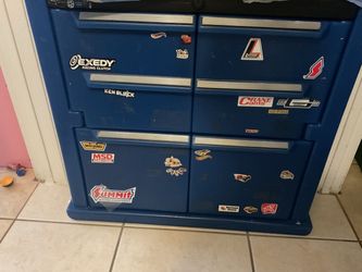 Step2 toy chest dresser