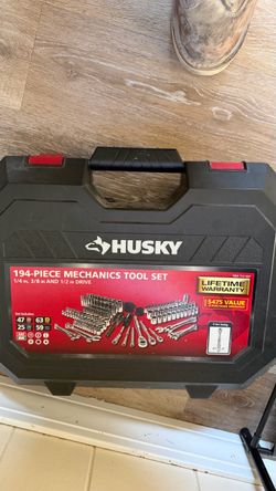 Husky 194-Piece Mechanics Tool Set