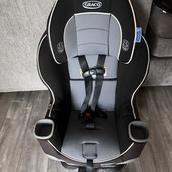 Graco extended2fit convertible Car Seat 