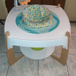 BABY BOUNCER/TABLE