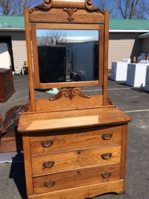 New And Used Antique Dressers For In Harrisburg Pa Offerup Antique Oak Dresser With Mirror For In Wellsville Pa