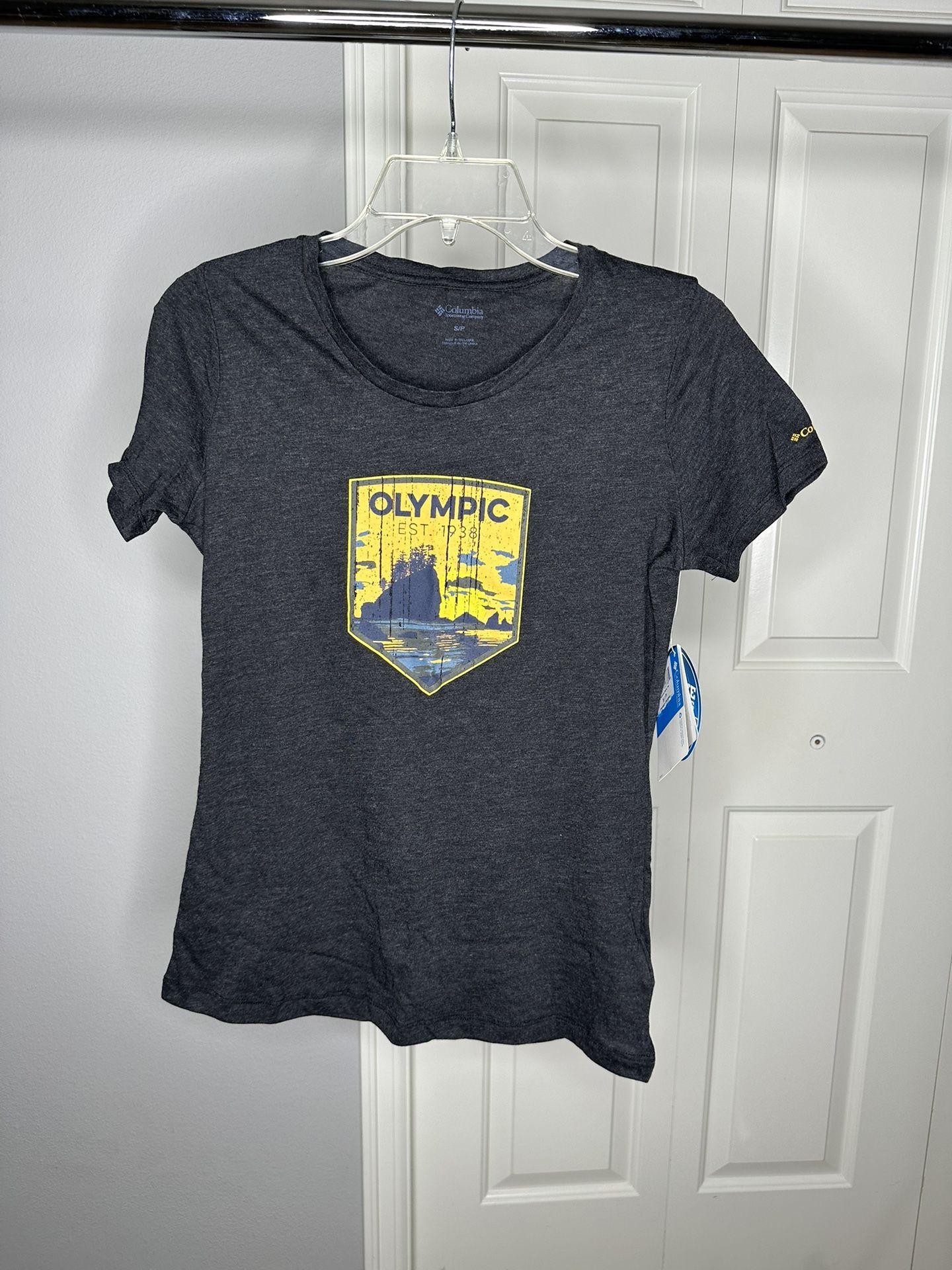 Columbia Olympic Mountain Shirt BRAND NEW w/Tags (Women’s Size Small)