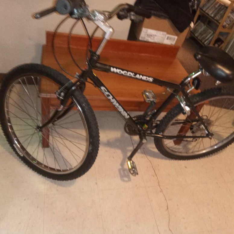 Schwinn Woodlands Bike