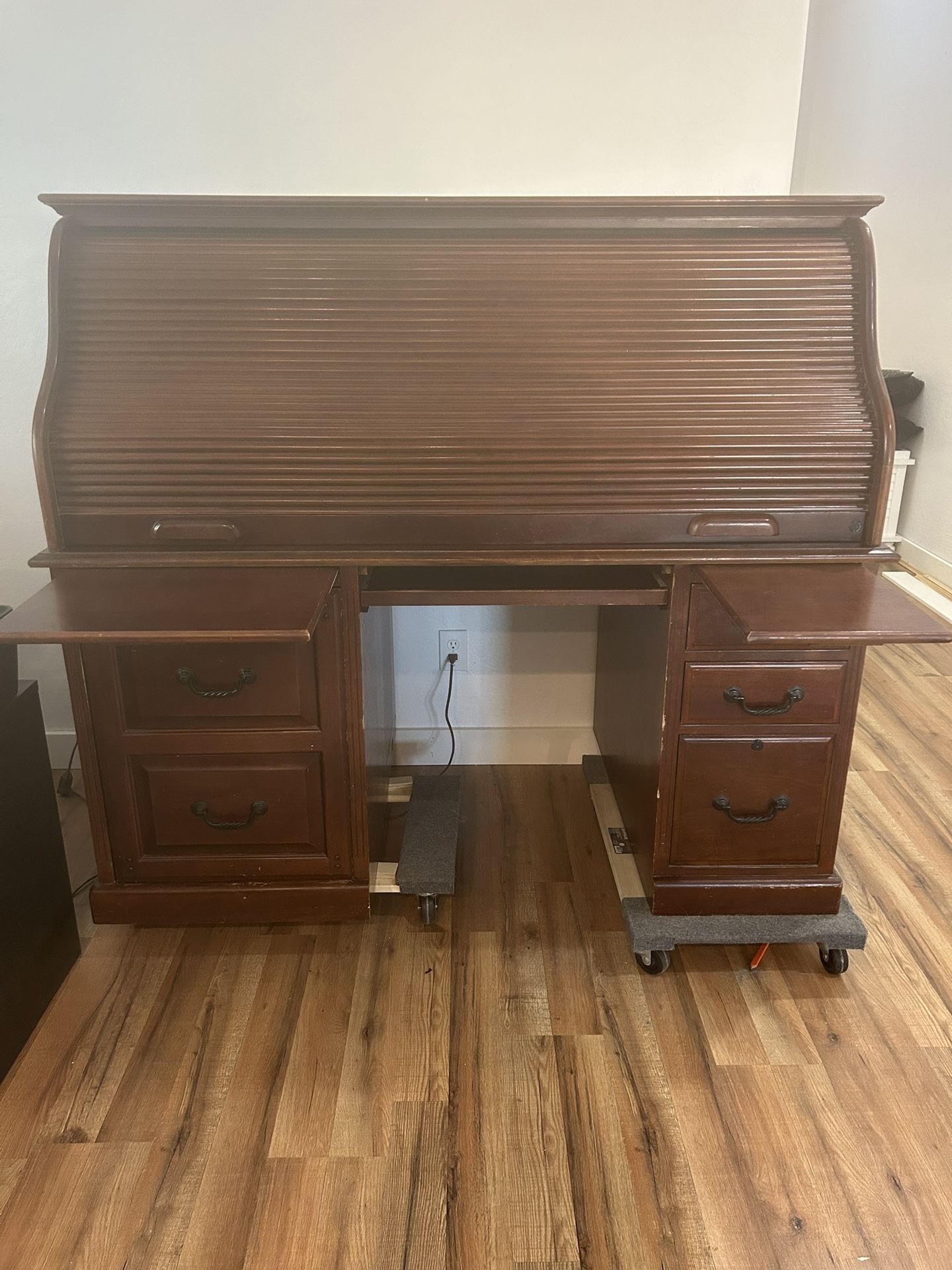 Roll Top Desk and Chair