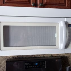 Mounted Microwave