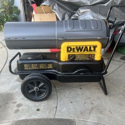 DEWALT 140000 -BTU Forced Air Kerosene Multi-fuel Construction Heater