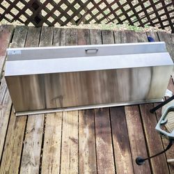 Stainless Steel Cover For Food Bar