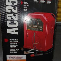 Lincoln Electric AC225 Arc/Stick Welder