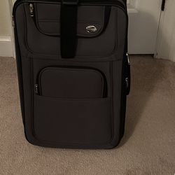 American Tourister Carry On Suitcase 