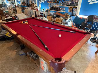 Pool Billiards Table Camelot 8ft x 4.5ft