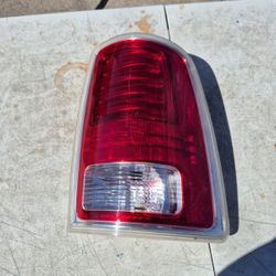 Dodge RAM Right Tail Light Lid Oem