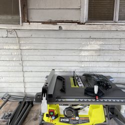 RYOBI 15 Amp 10 in. Table Saw with Folding Stand