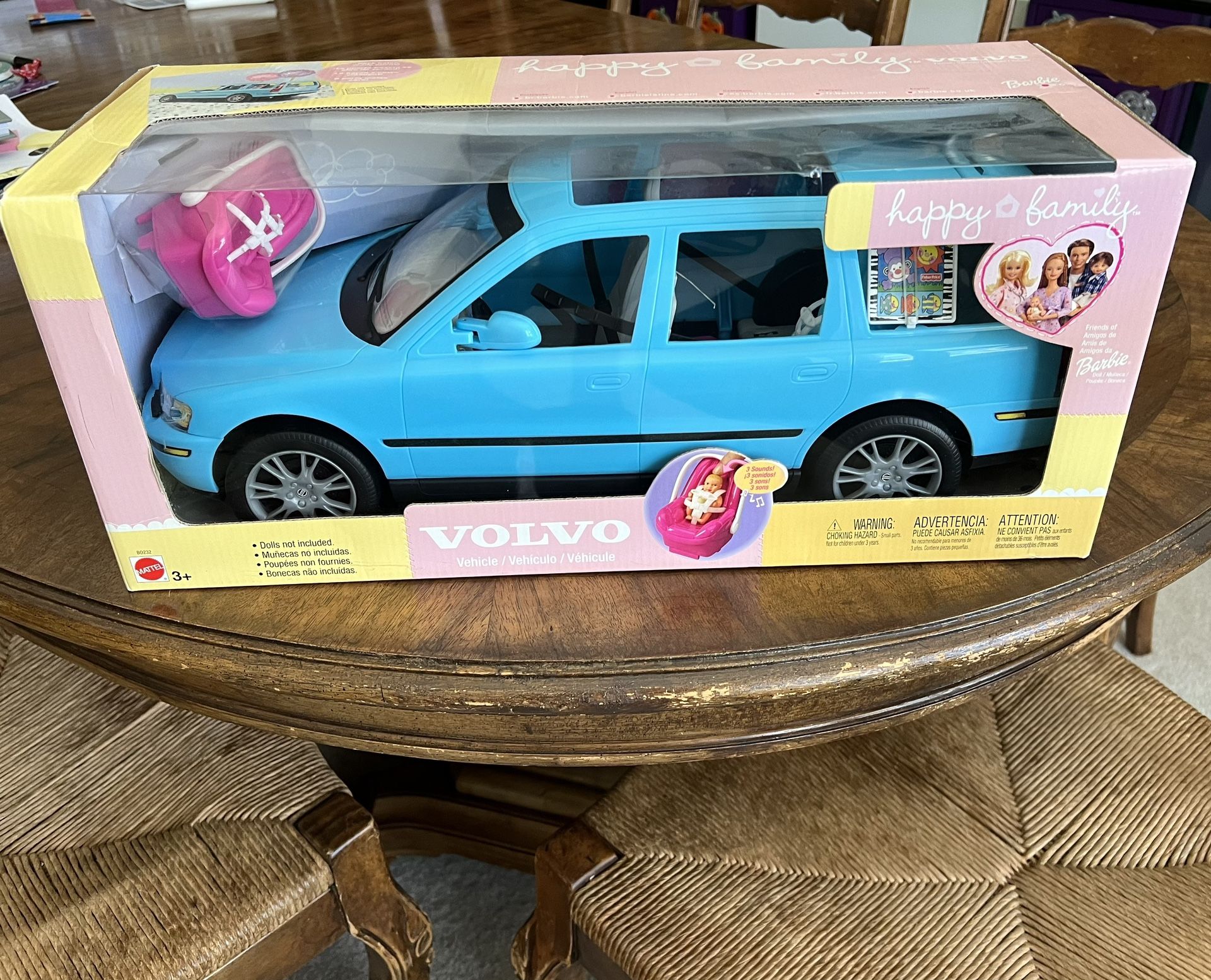 Barbie happy family volvo hotsell