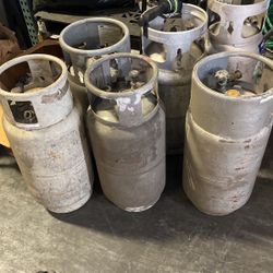 Propane Tanks 