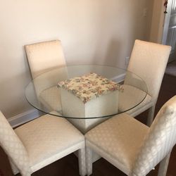 Glass Breakfast Table With 4 Cushioned Chairs