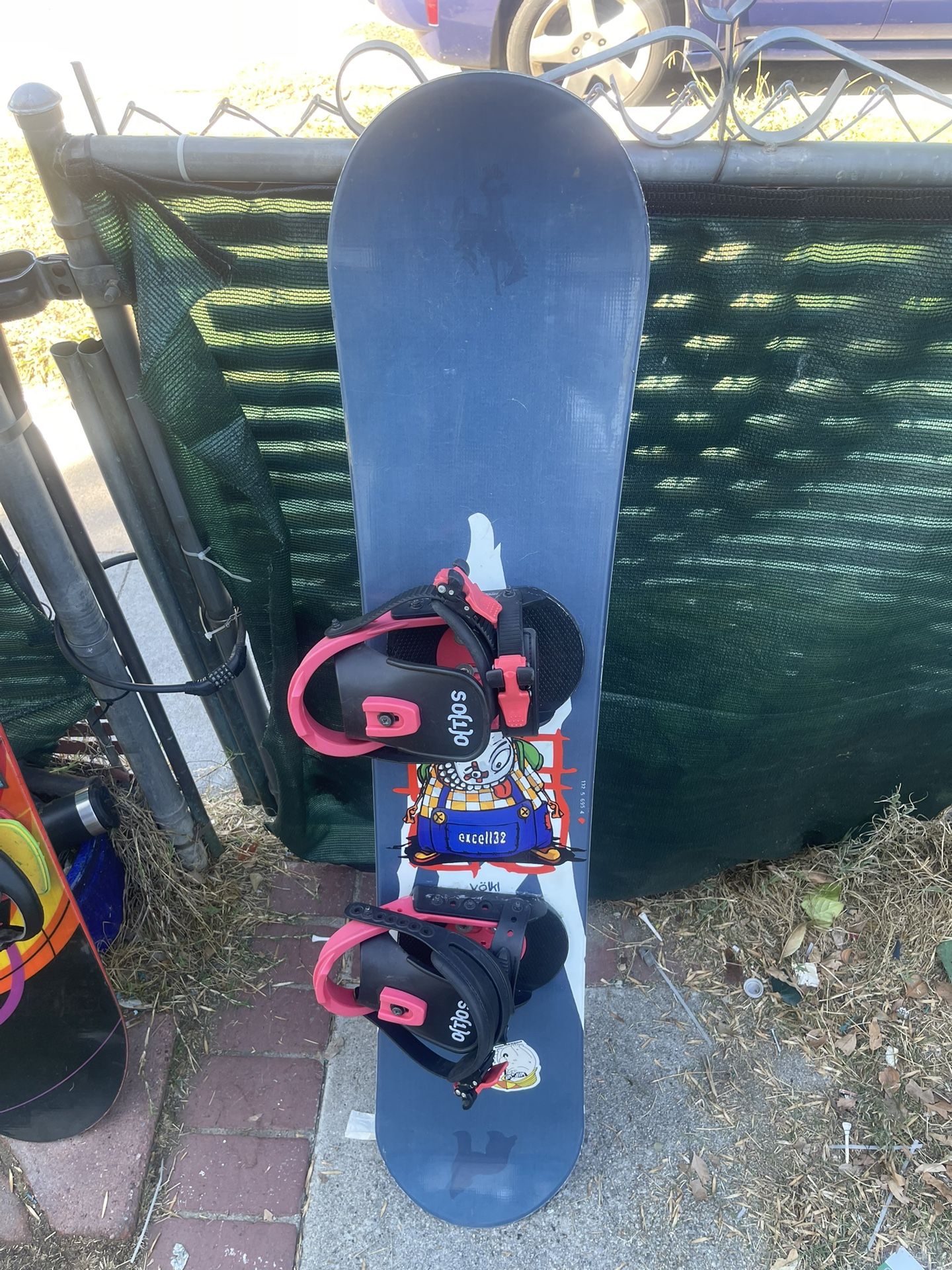 Volki Snowboard 132 Cm With Small Bindings