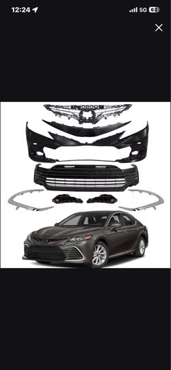 TOYOTA Front Bumper with Grilles and Trims