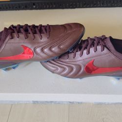 Nike Tiempo Legend 10 Elite Luxe FG Soccer Cleats
