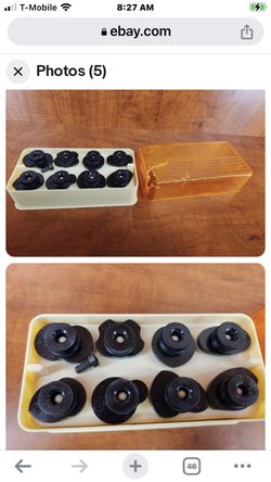 Selling Many Stuff A Big Storage Full Of Everything