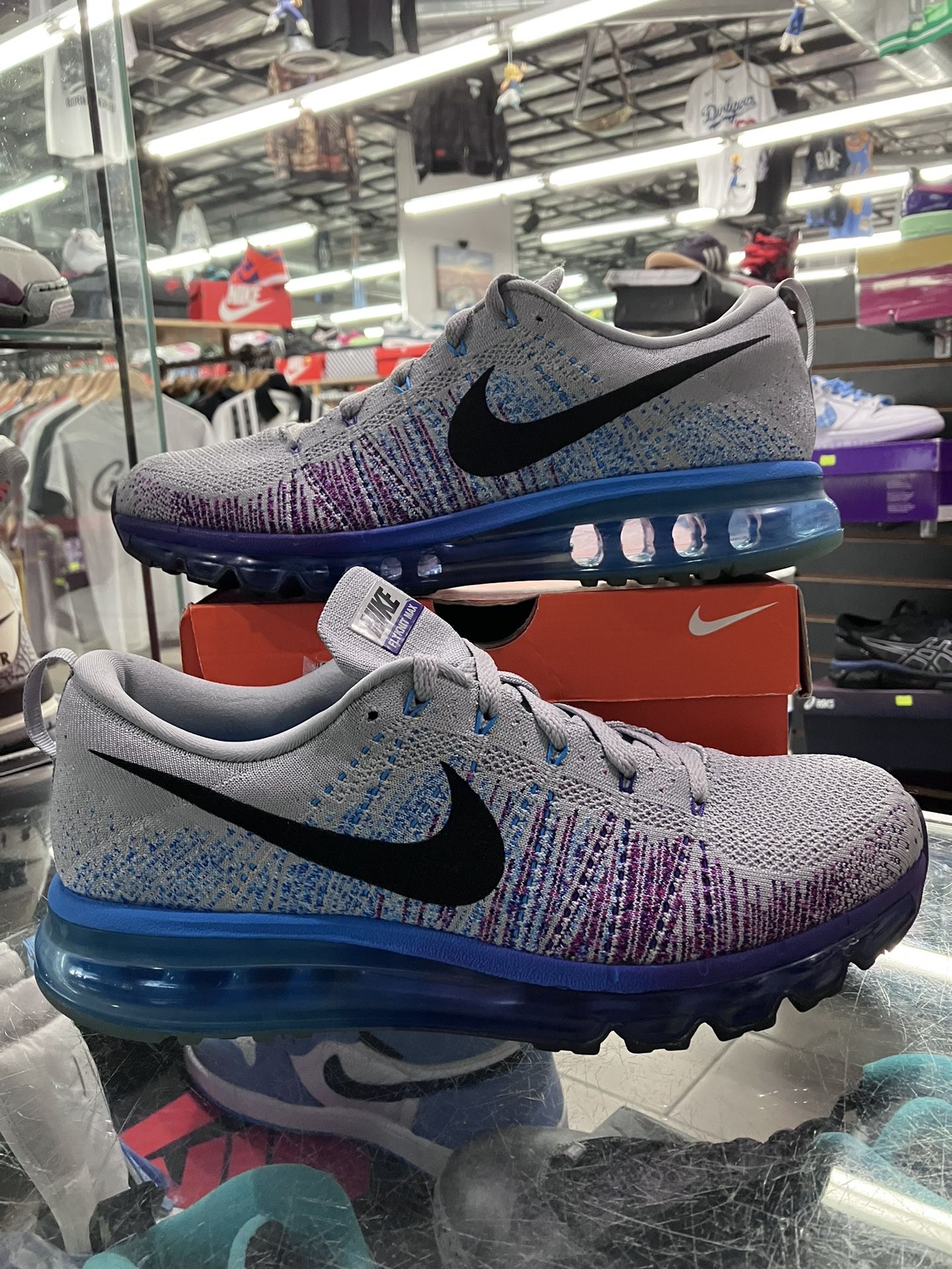Nike Flyknit Air Max Purple Vivid Blue