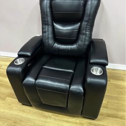 Home Theatre Recliners
