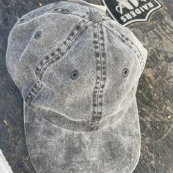 h&m cap 