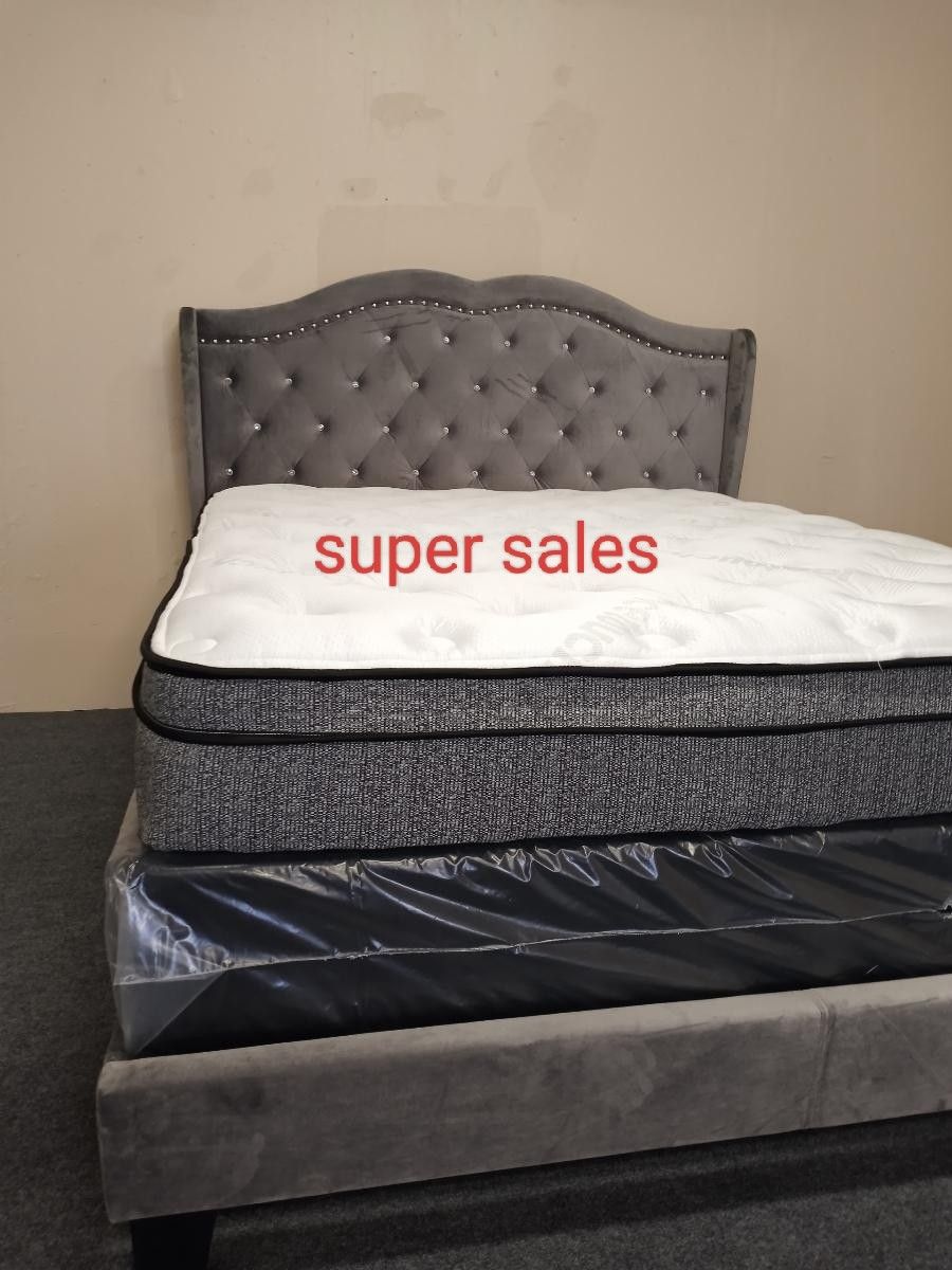 Queen Size Bed