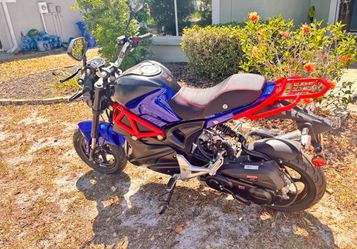 Scooter :Vitacci Rocket 49cc