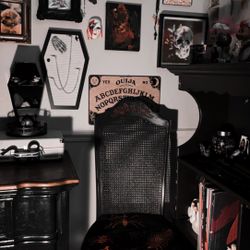 Antique / Vintage Chair 