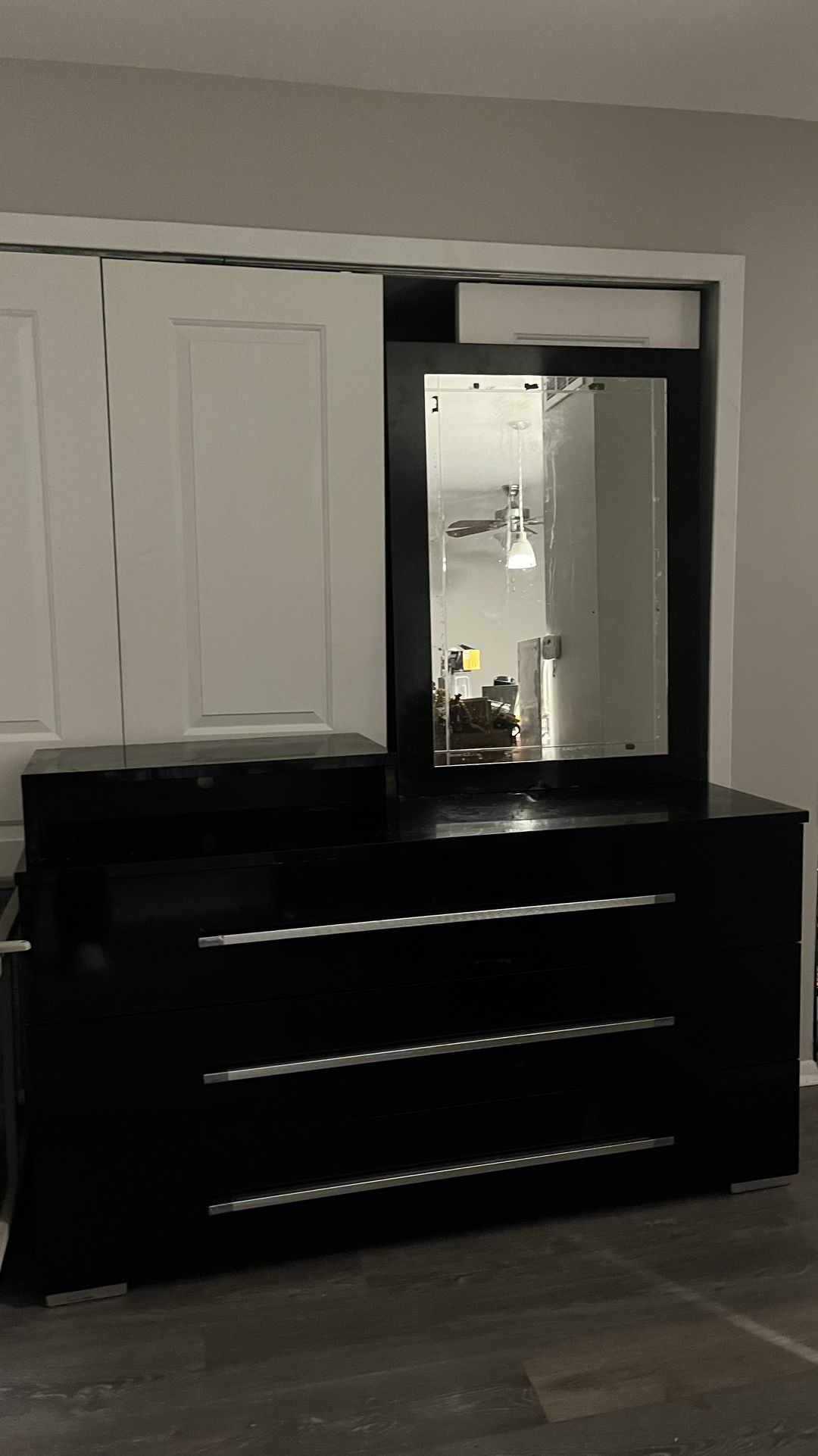 Black Dresser Vanity 