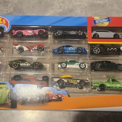 HOT WHEELS 20 Pack Cars Set Die Cast Multi Scale Toy Car Set
