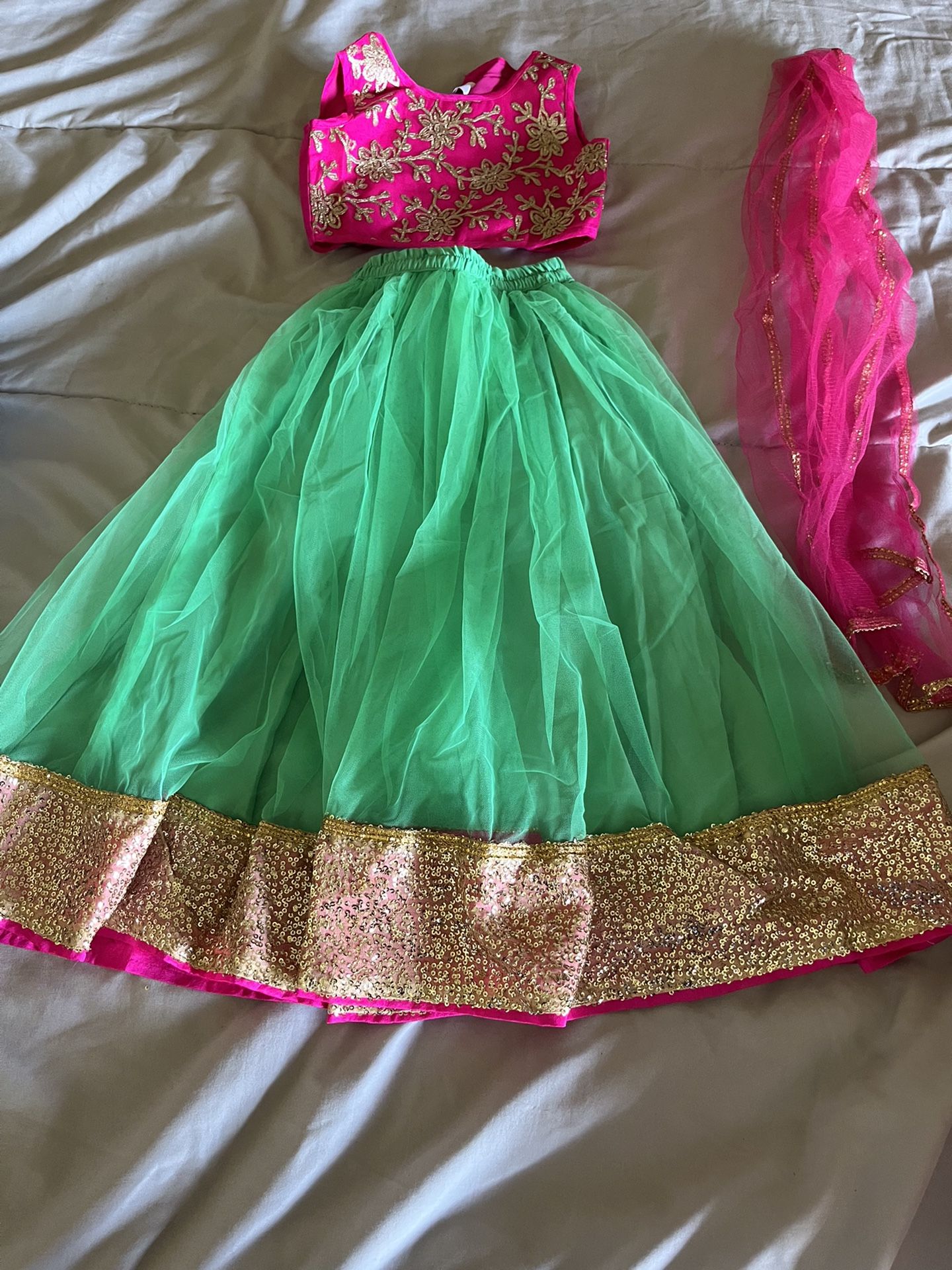 Girls Indian Outfit New