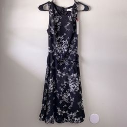 Elle Black Flower Print Dress, M