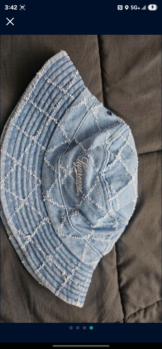 Supreme Denim Bucket Hat Never Used!!!