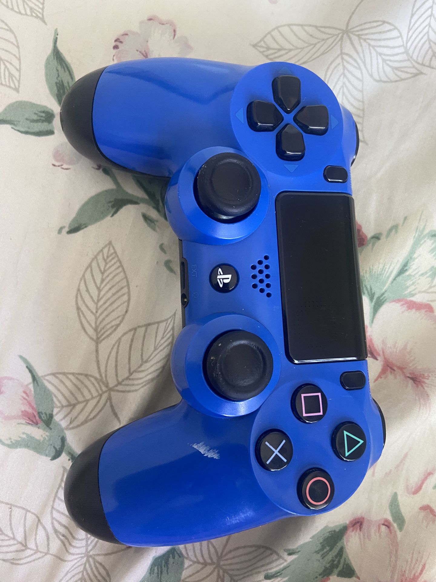 PS4 Controller