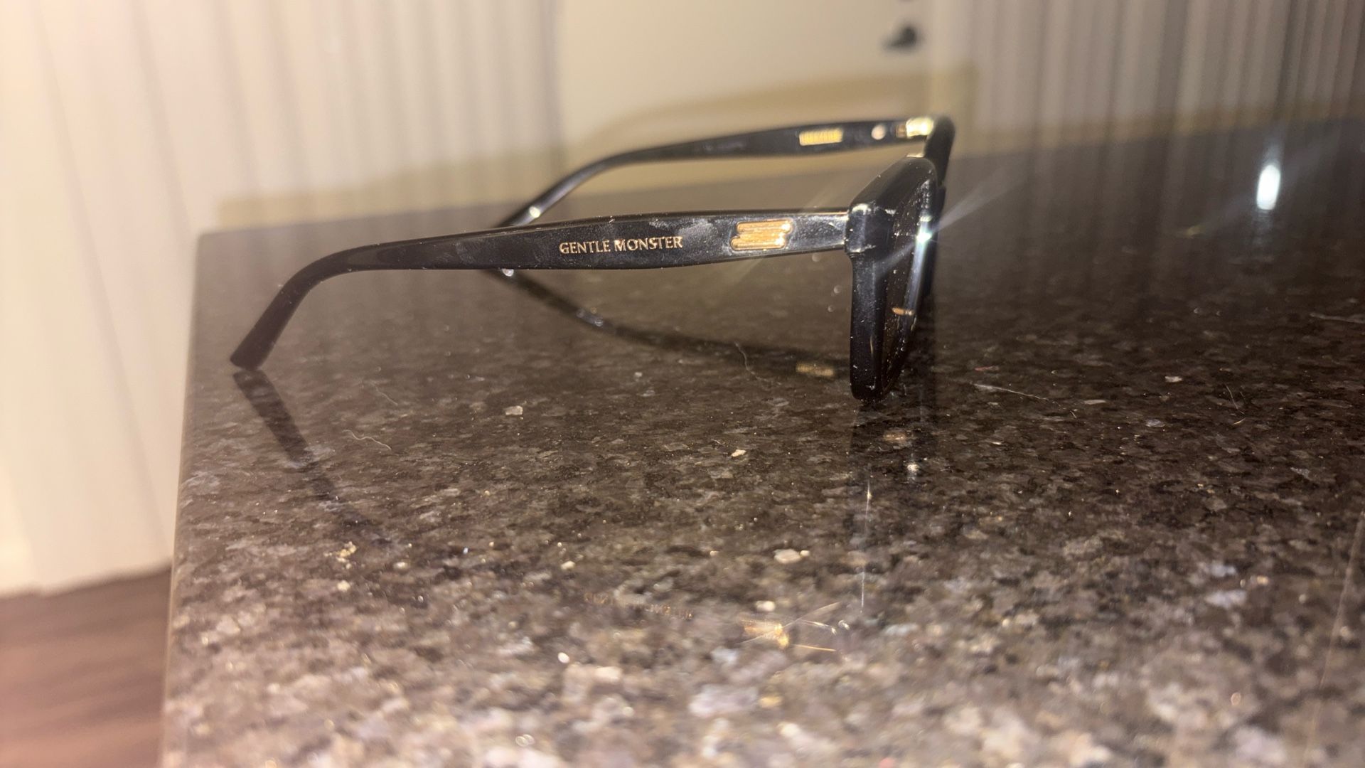 Gentle Monster Eye Glasses 