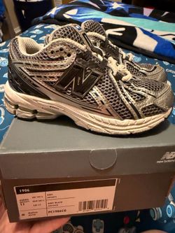 Boys new balance
