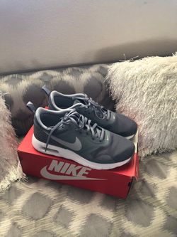 Nike size 5.5 Y