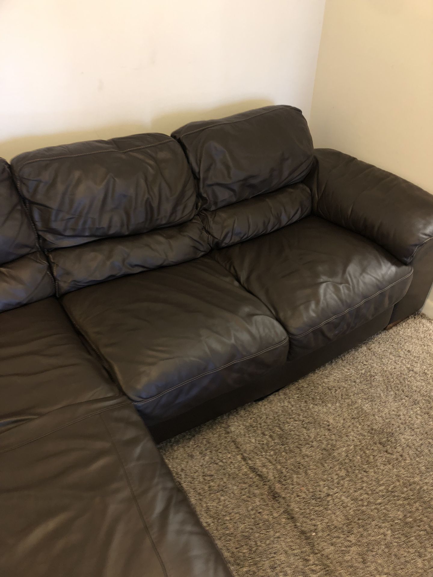 Brown Leather 3 Seater Couch With Chaise 