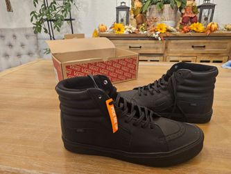 2015  SK8-HI LITE
13 
(Leather) Black/Black