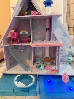 L. O. L disco dollhouse