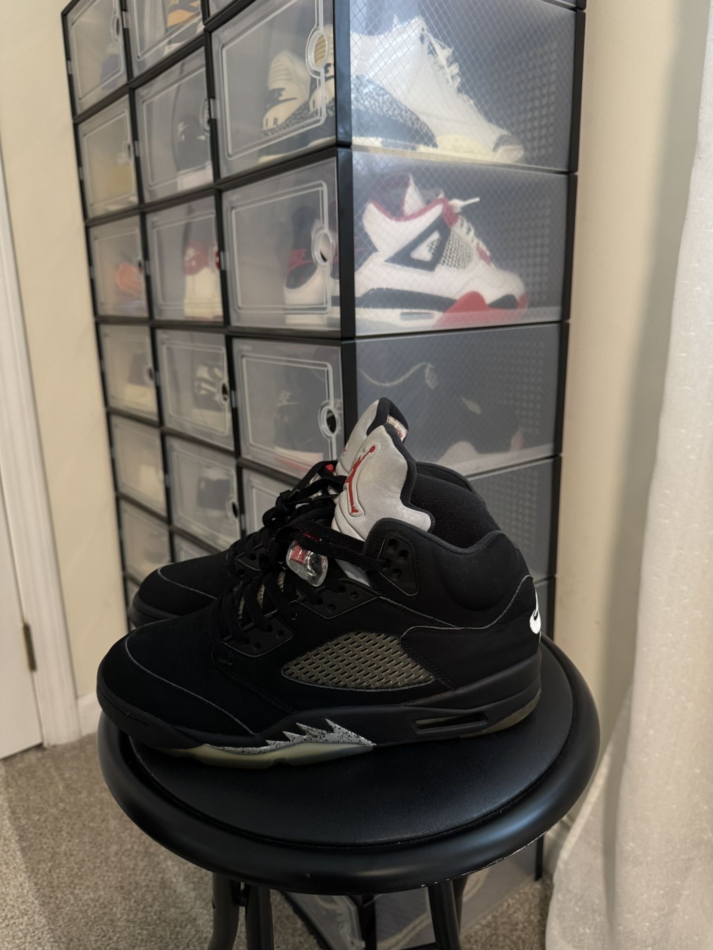 Jordan 5 Metallic (2016)